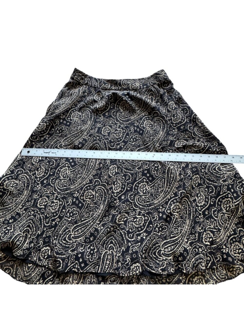 Jones New York Paisley Skirt Size 4 Black & Cream Mid-Length Lined Flowy Style - Picture 9 of 13